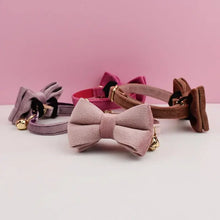 Load image into Gallery viewer, Velvet Cat Collar
